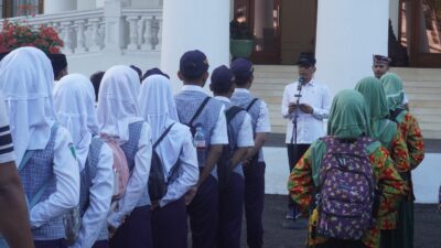 Pemkab Bojonegoro Lanjutkan Opersional Angkutan Pelajar, Dukung Akses Pendidikan yang Aman dan Terjangkau
