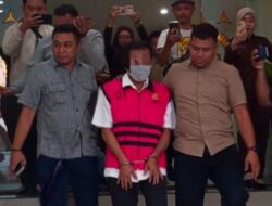 Kejari Bojonegoro Tahan STR, Dugaan Korupsi Dana Desa Drokilo, Kerugian Negara Capai Rp1,4 Miliar