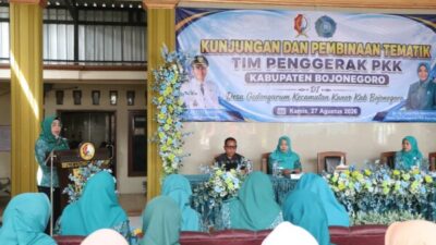 Berkunjung ke Gedongarum, Ketua TP PKK Bojonegoro Dorong Sukseskan Gayatri hingga Kawasan Anti Rokok